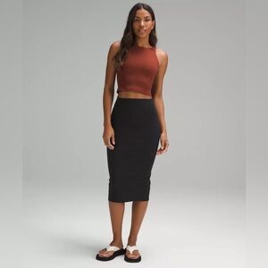 Lululemon Black Nulu Slim Fit HR Skirt Sz. 8
